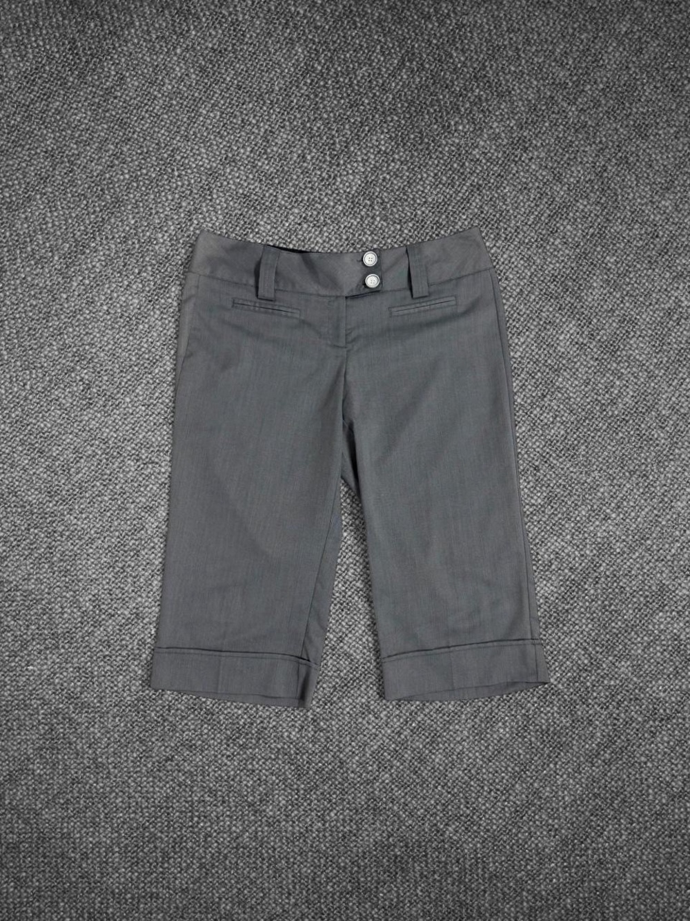Tracy Evans Gray Tailored Bermuda Shorts Size 15